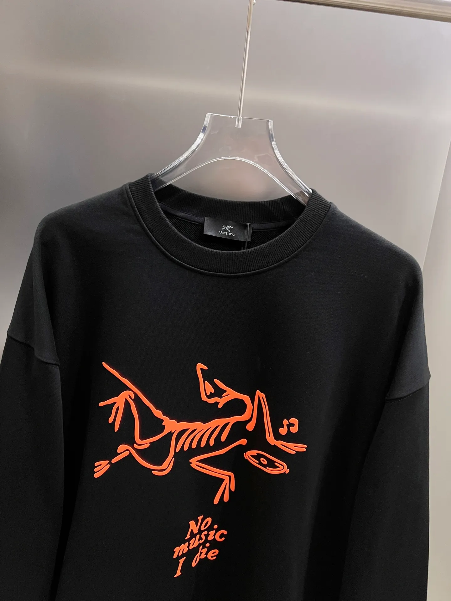 ARC 2025SS New Arrival ，Classic logo Same Style S M L XL XXL Black White
